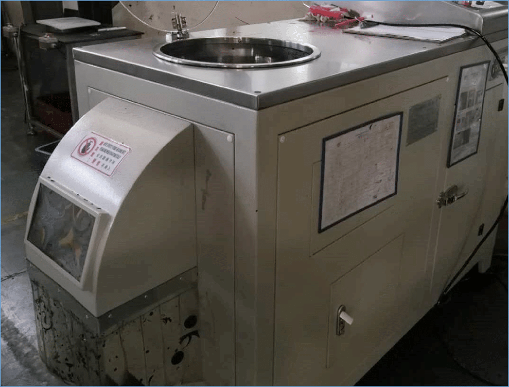 Edge Throwing Machine