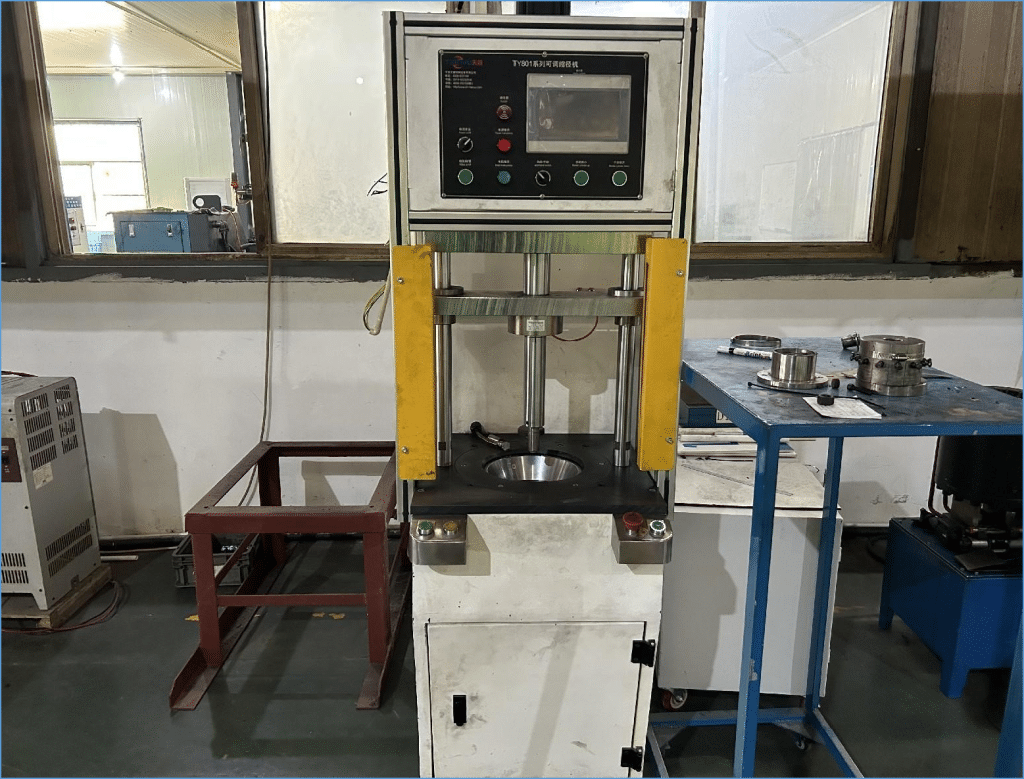 Reducing Machine